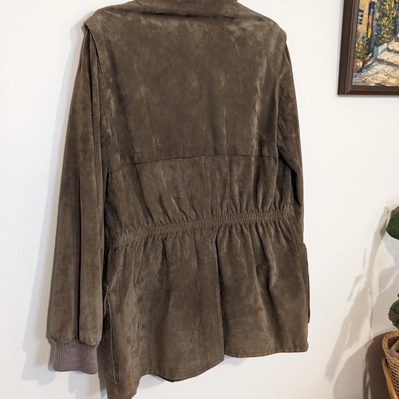 Vintage Suede leather jacket - Picture 2 of 4